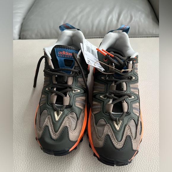 NWT - Adidas Women’s Hyperturf Adventure Shoes - US Size 8 - Picture 2 of 9